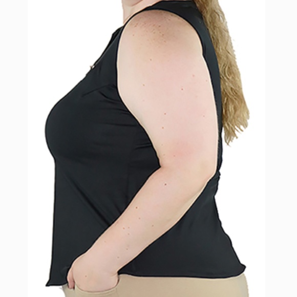 Plus Size Black Sleeveless Top w/Zipper Accent - Picture 2 of 5